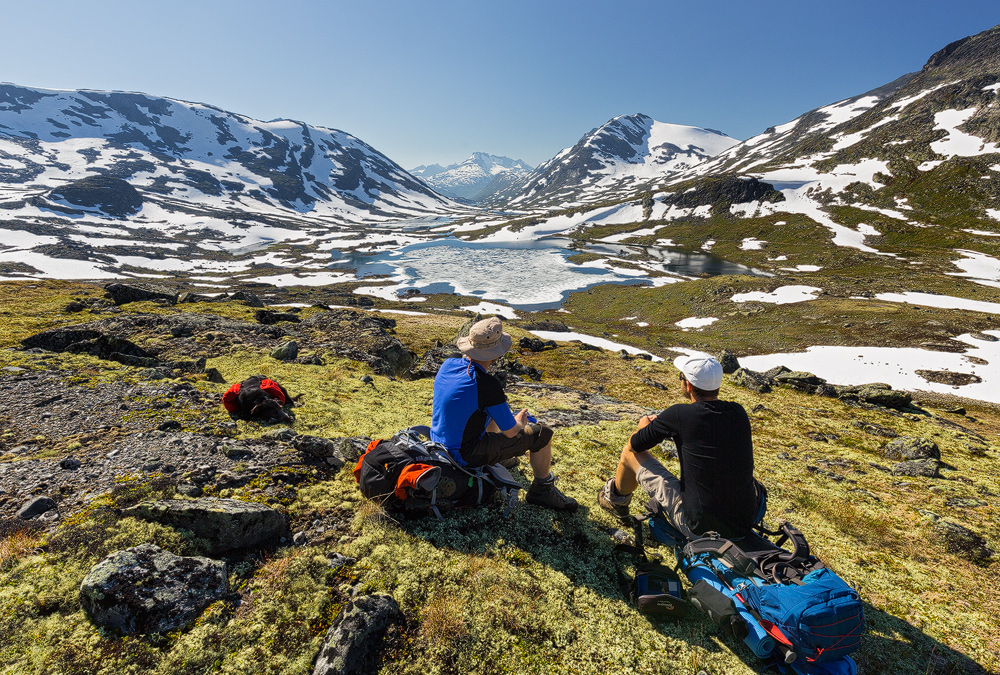 Mindestens einmal im Jahr versuche ich längere Touren (6-10 Tage) mit dem Zelt zu unternehmen (Norwegen 2015). Trekking in Norwegen